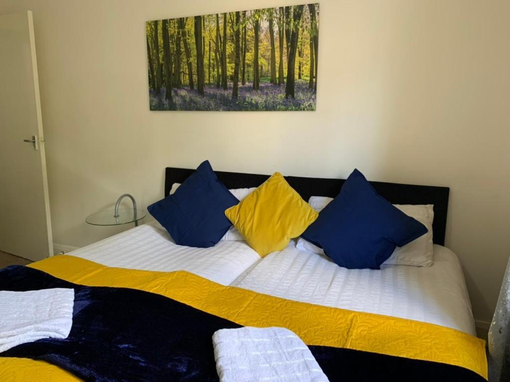 2 Bedrooms Modern Central London Apartment, Full Kitchen, 5 Minutes Tube Station Экстерьер фото